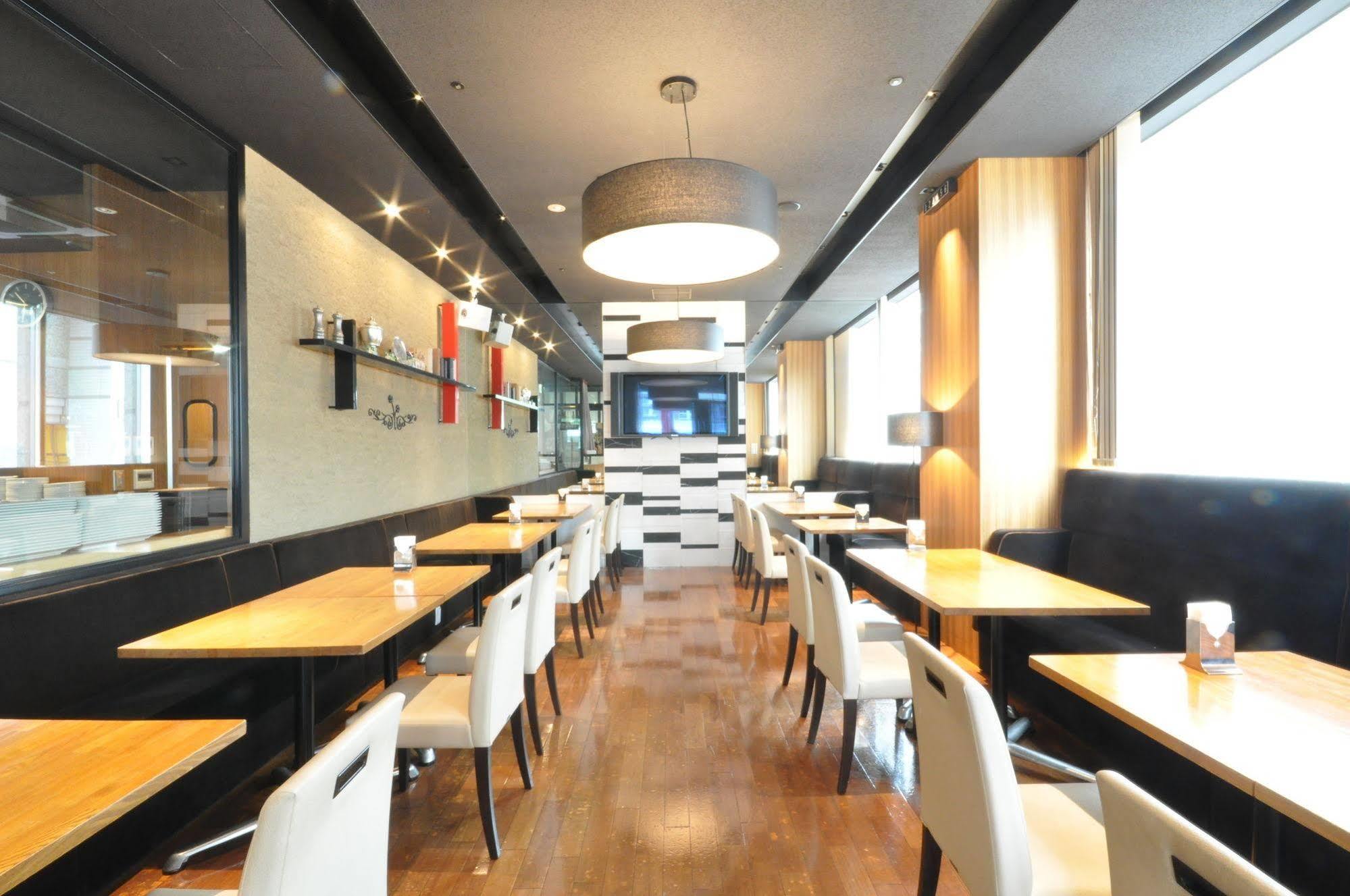 Richmond Hotel Fukuoka Tenjin Buitenkant foto